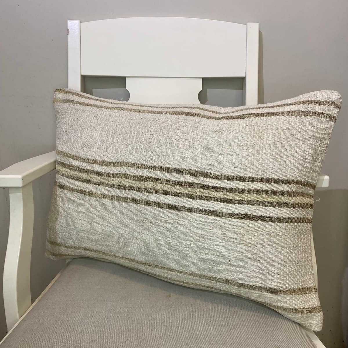 Hand-Woven Pillowcase, vintage rug, Kilim, hand-knotted wool & cotton, size 40 × 60 cm, from Hereke