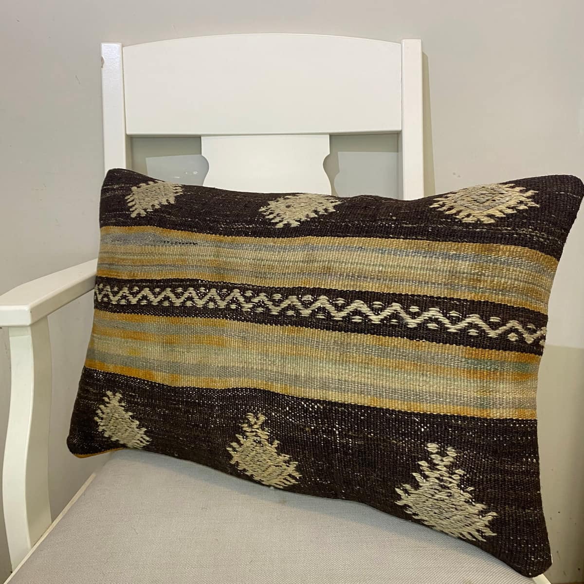 Hand-Woven Patchwork Pillowcase, vintage rug, Kilim, hand-knotted cotton, size 40 × 60 cm, from Kars