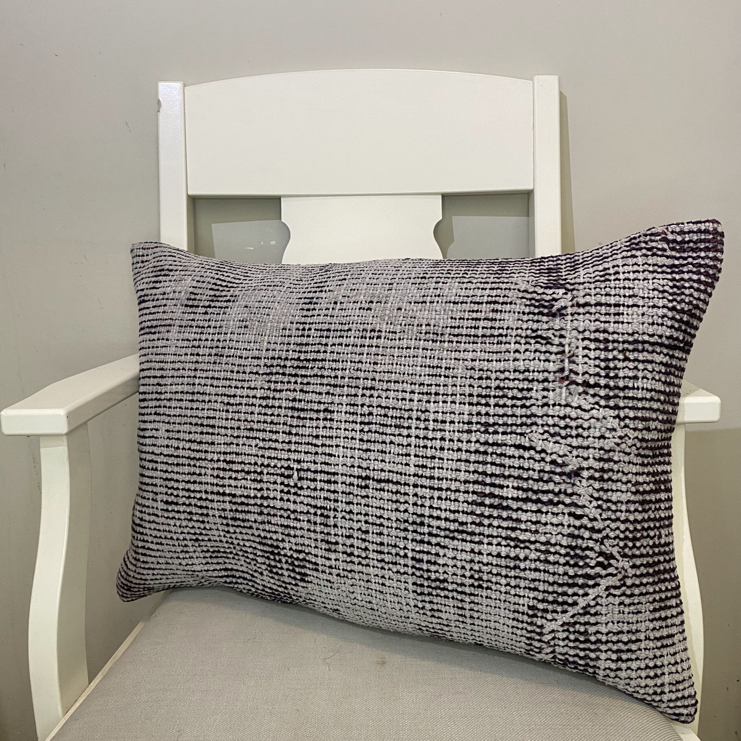 Handwoven Pillowcase, vintage rug, Kilim, hand-knotted wool, size 40 × 60 cm, from Demirci