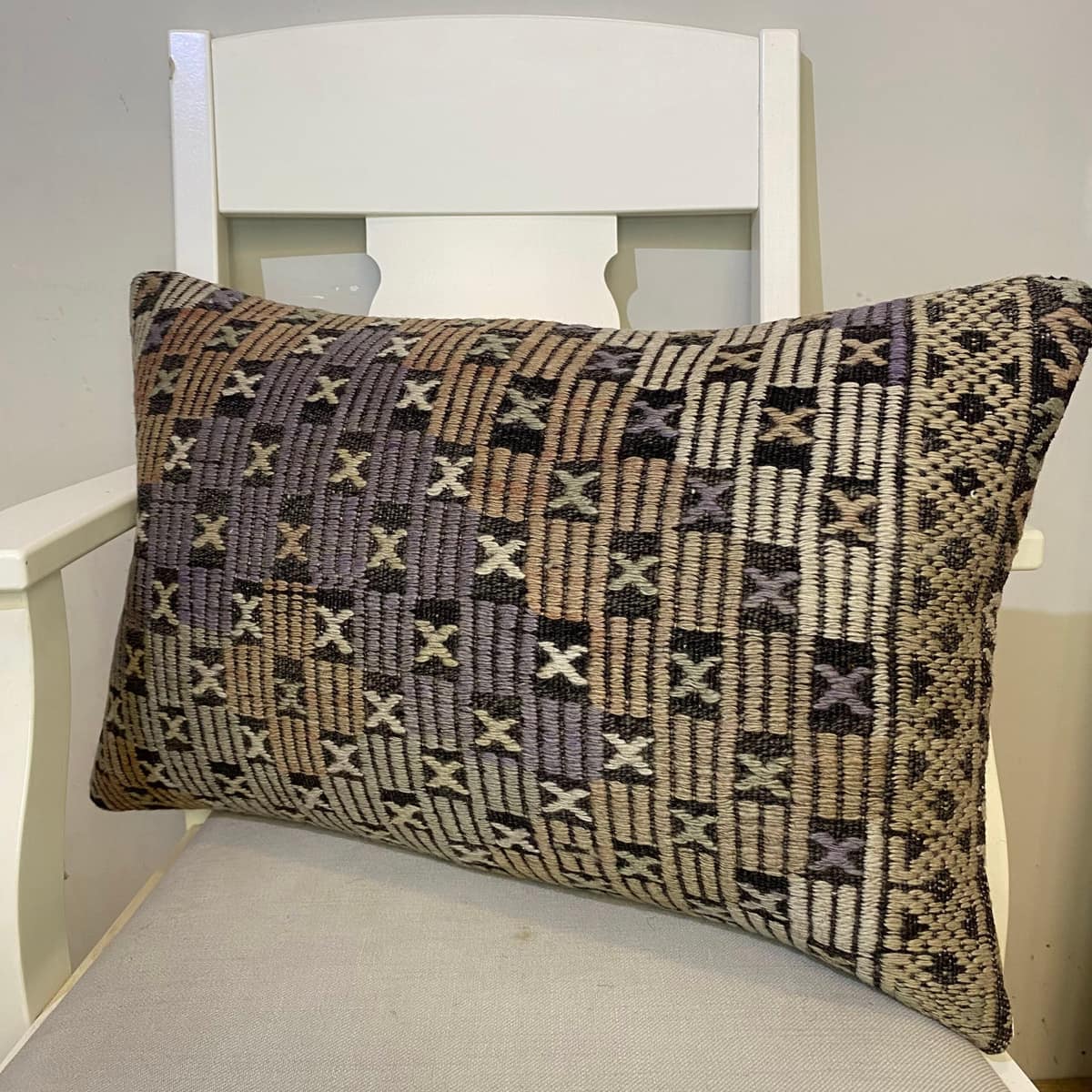 Hand-Woven Patchwork Pillow Cover, vintage rug, Kilim, hand-knotted wool, size 40 × 60 cm, from Bursa