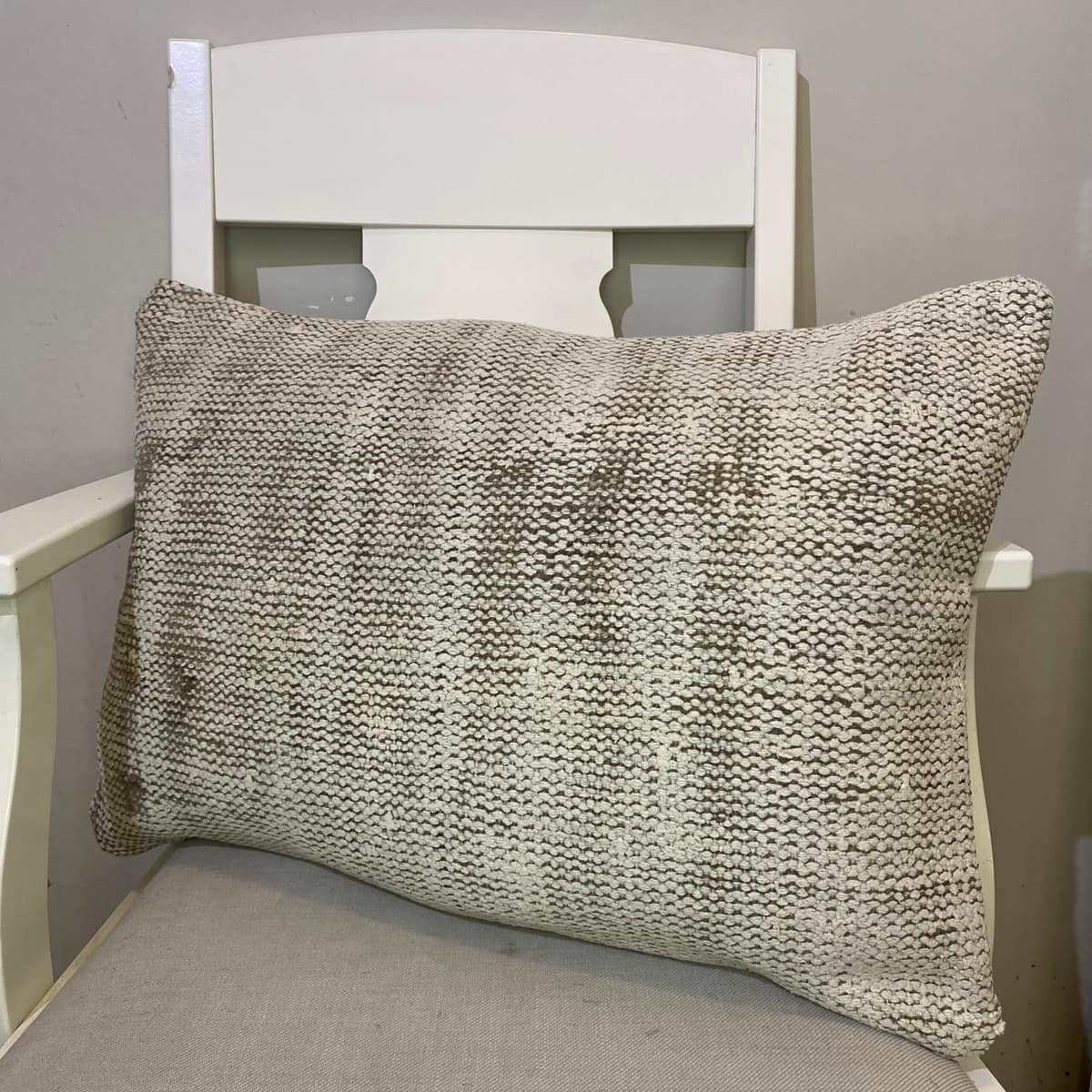 Hand-Woven Pillowcase, vintage rug, Kilim, hand-knotted wool & silk, size 40 × 60 cm, from Hereke