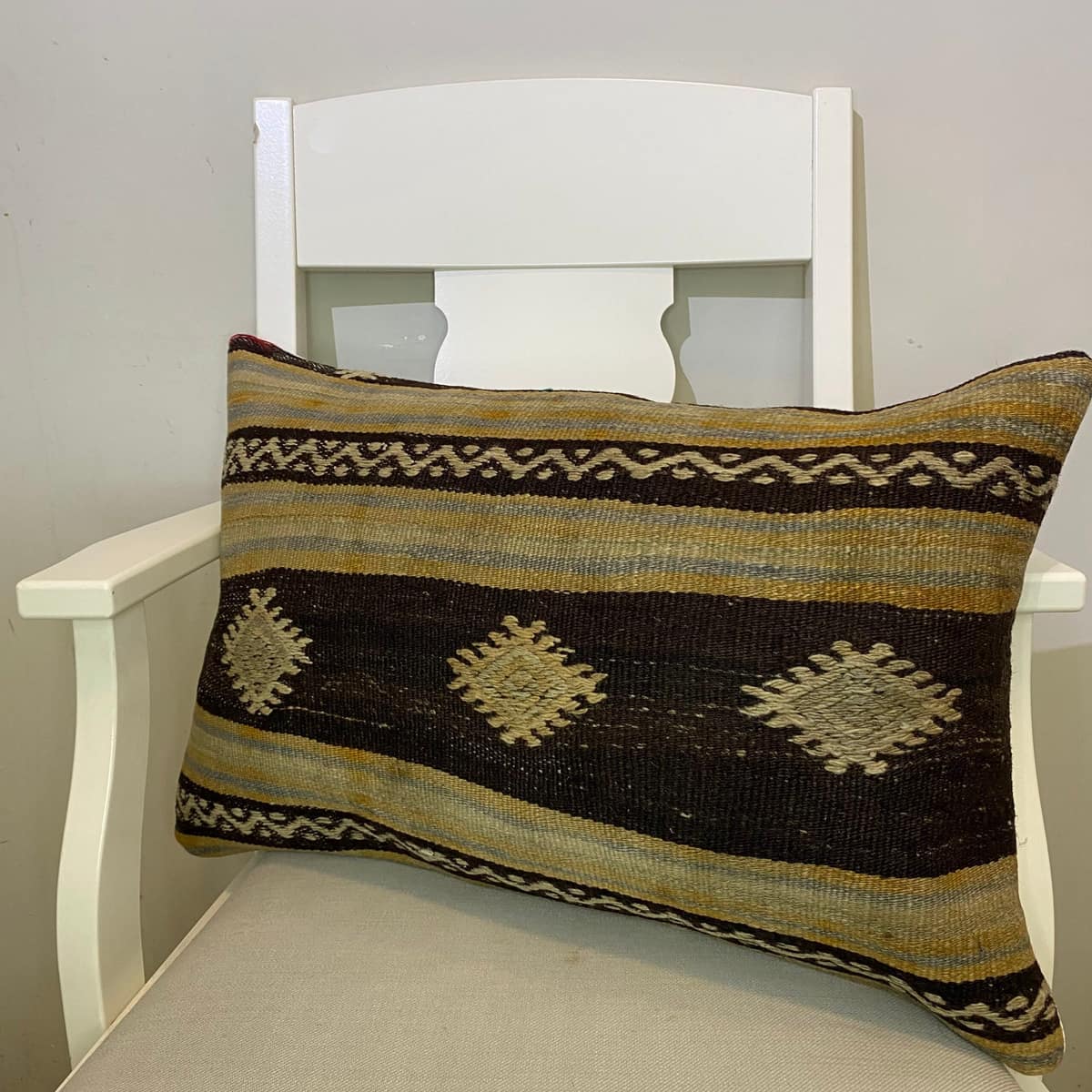 Hand-Woven Patchwork Pillowcase, vintage rug, Kilim, hand-knotted wool & cotton, size 40 × 60 cm, from Gördes