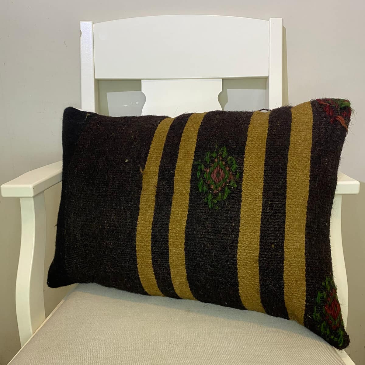 Hand-Woven Patchwork Pillowcase, vintage rug, Kilim, hand-knotted wool & silk, size 40 × 60 cm, from Demirci