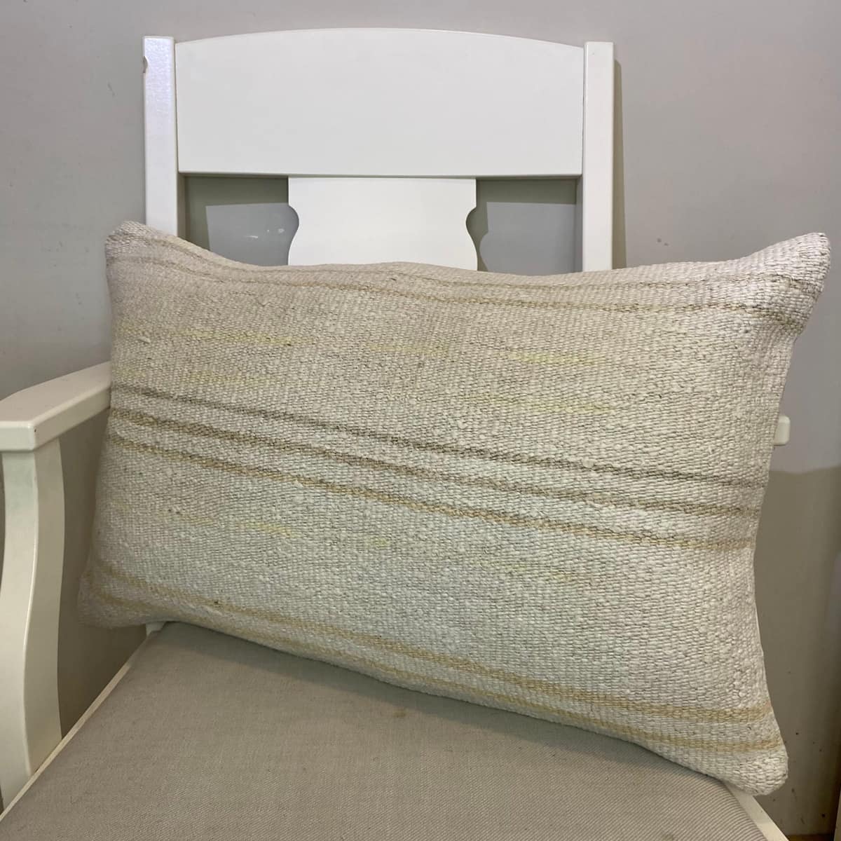 Hand-Woven Pillowcase, vintage rug, Kilim, hand-knotted wool, cotton & silk, size 40 × 60 cm, from Bergama