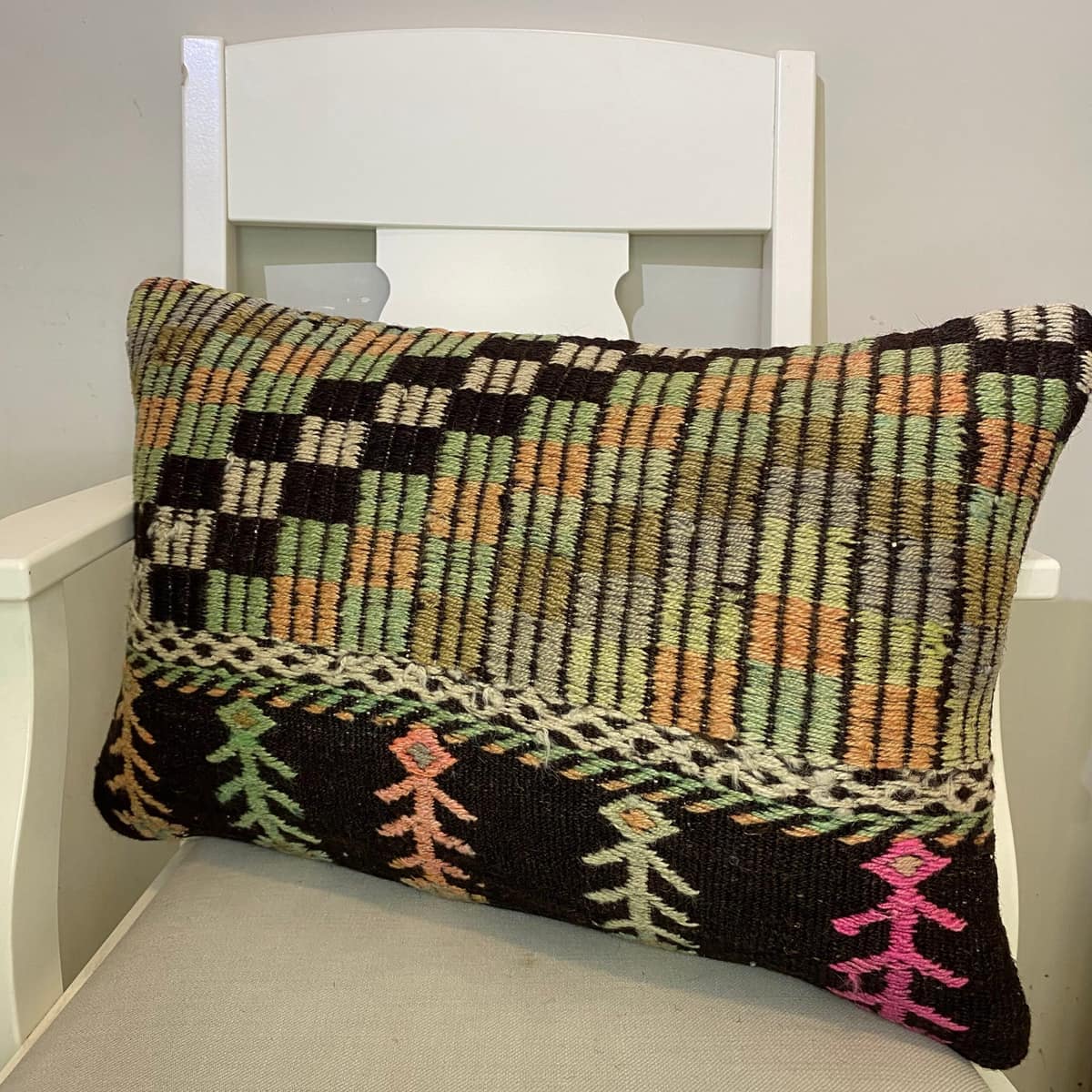 Handwoven Pillowcase, vintage rug, Kilim, hand-knotted cotton, size 40 × 60 cm, from Bursa