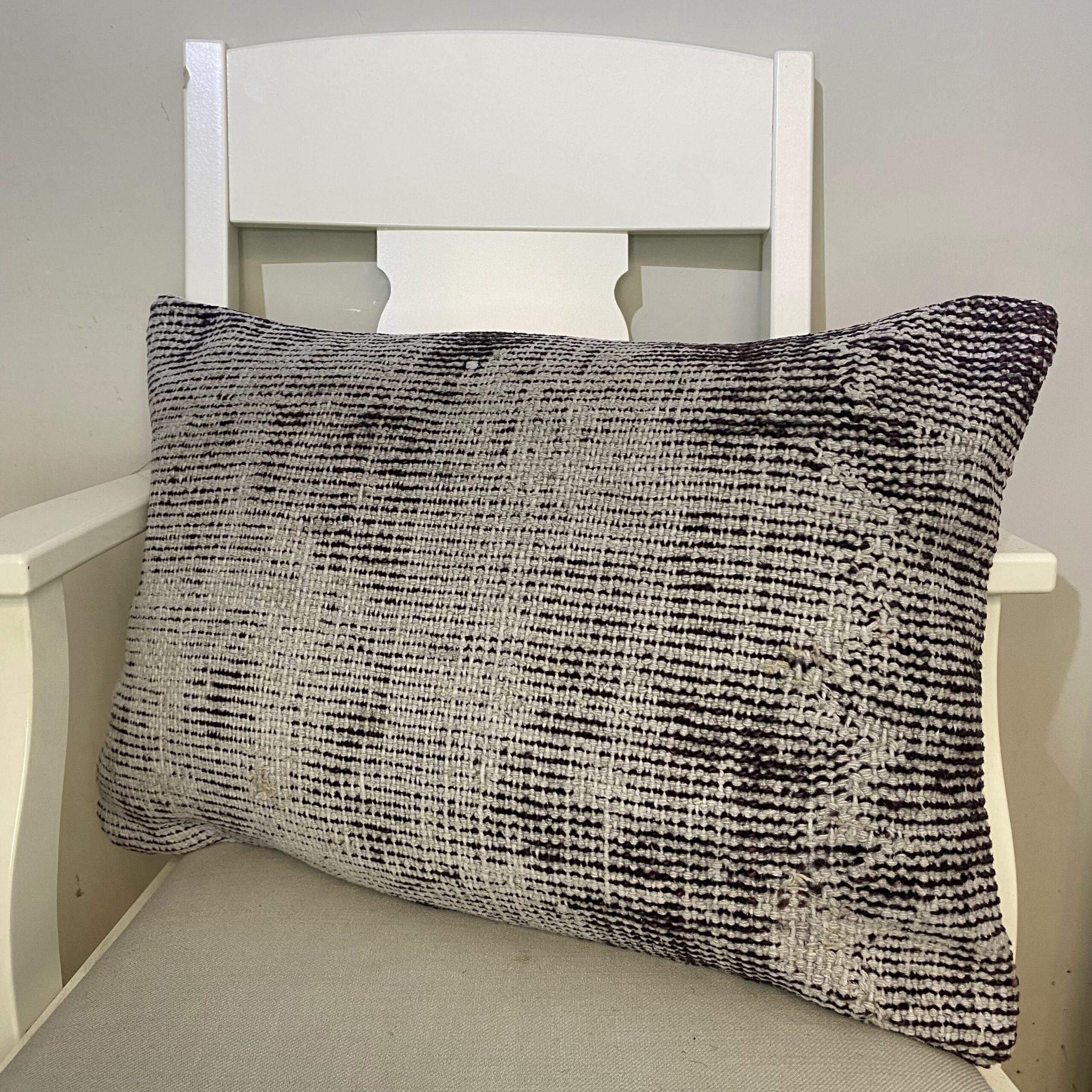 Hand-Woven Pillowcase, vintage rug, Kilim, hand-knotted wool, size 40 × 60 cm, from Milas