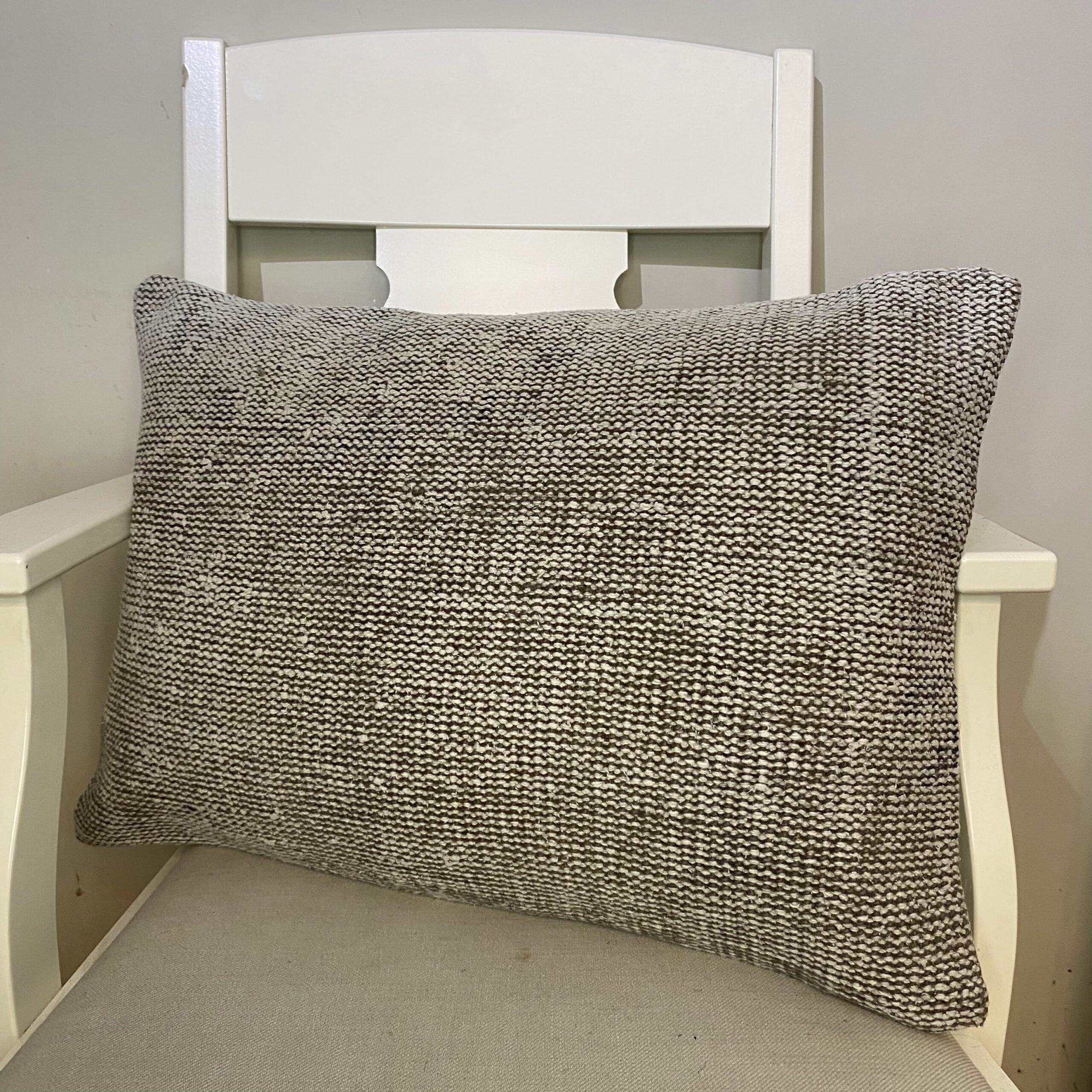 Hand-Woven Pillowcase, vintage rug, Kilim, hand-knotted wool, size 40 × 60 cm, from Demirci