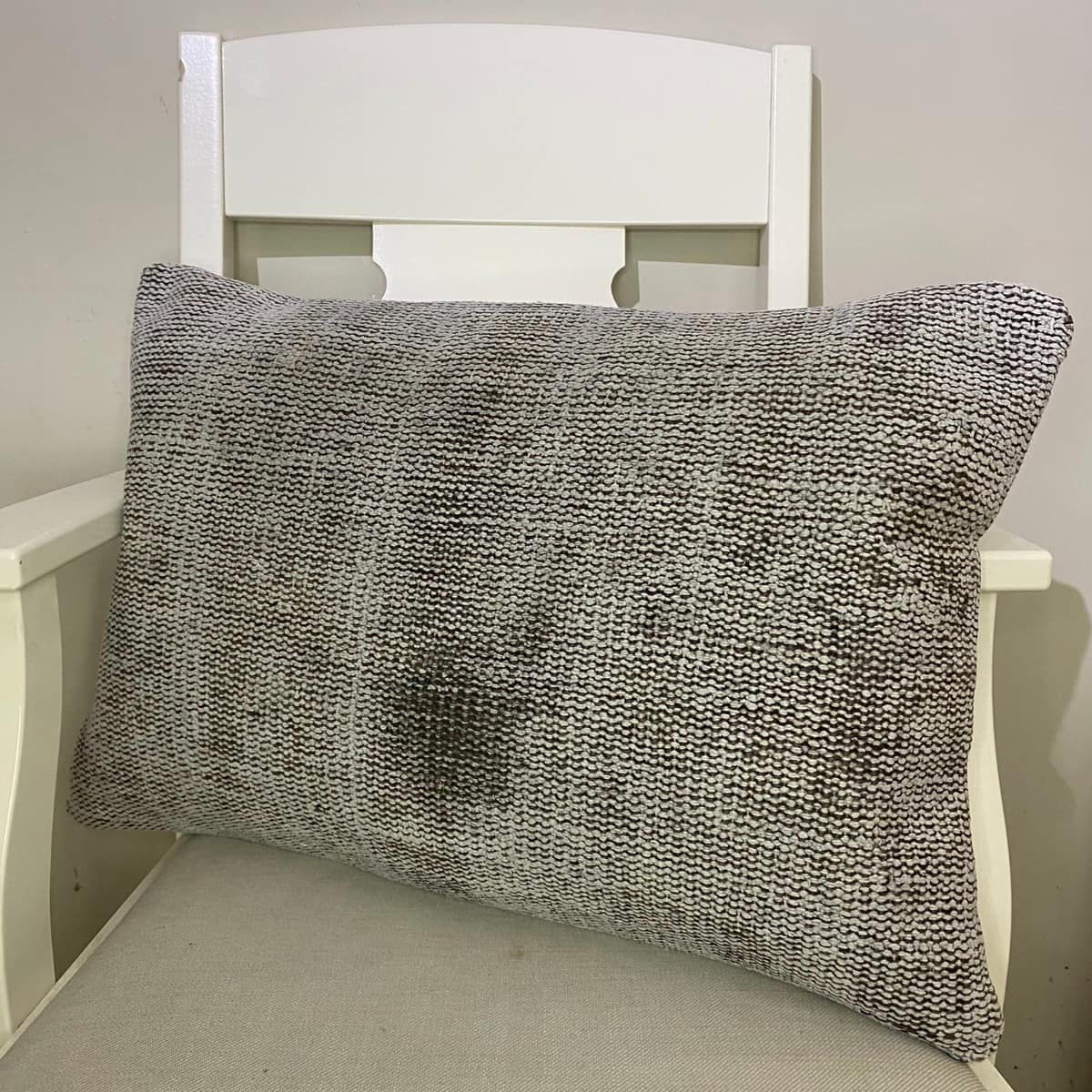 Hand-Woven Pillowcase, vintage rug, Kilim, hand-knotted cotton, size 40 × 60 cm, from Van