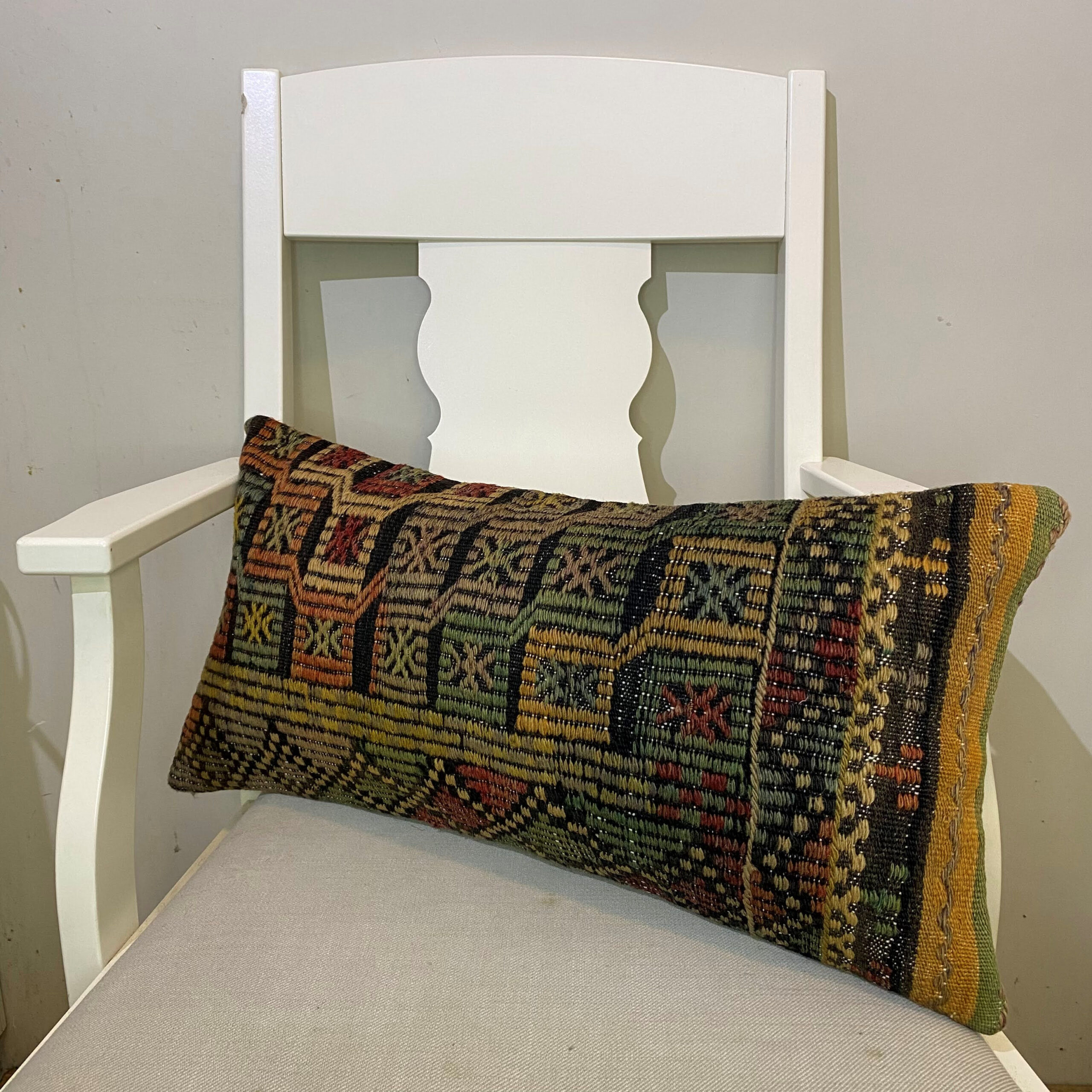 Hand-Woven Patchwork Pillowcase, vintage rug, Kilim, hand-knotted cotton, size 30 × 60 cm, from Oushak