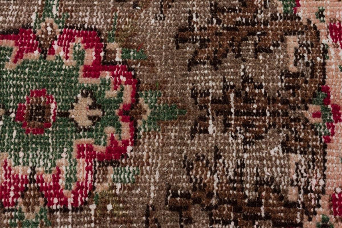 Hand-Woven Vintage Rug — detail view 5, handmade vintage rug