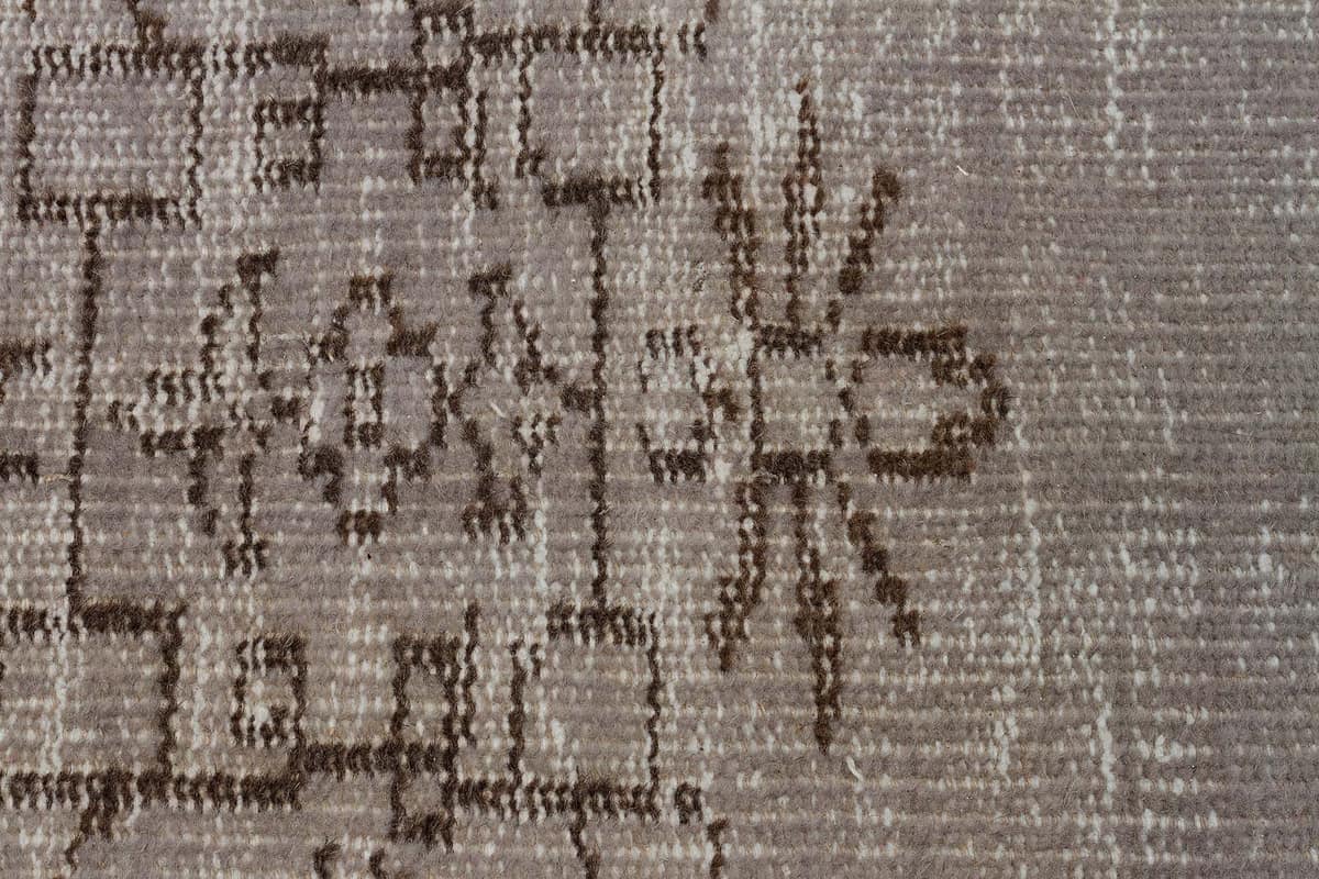 Handwoven Vintage Rug — detail view 5, handmade vintage rug