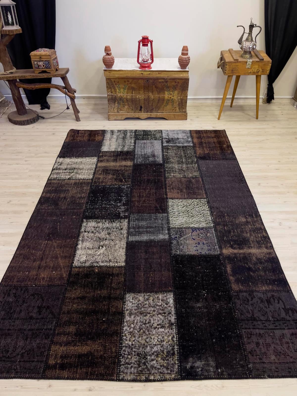 A Unique and Beautiful Custom Patchwork Rug, vintage rug, Handmade, hand-knotted silk, size 168 × 244 cm, from Gaziantep
