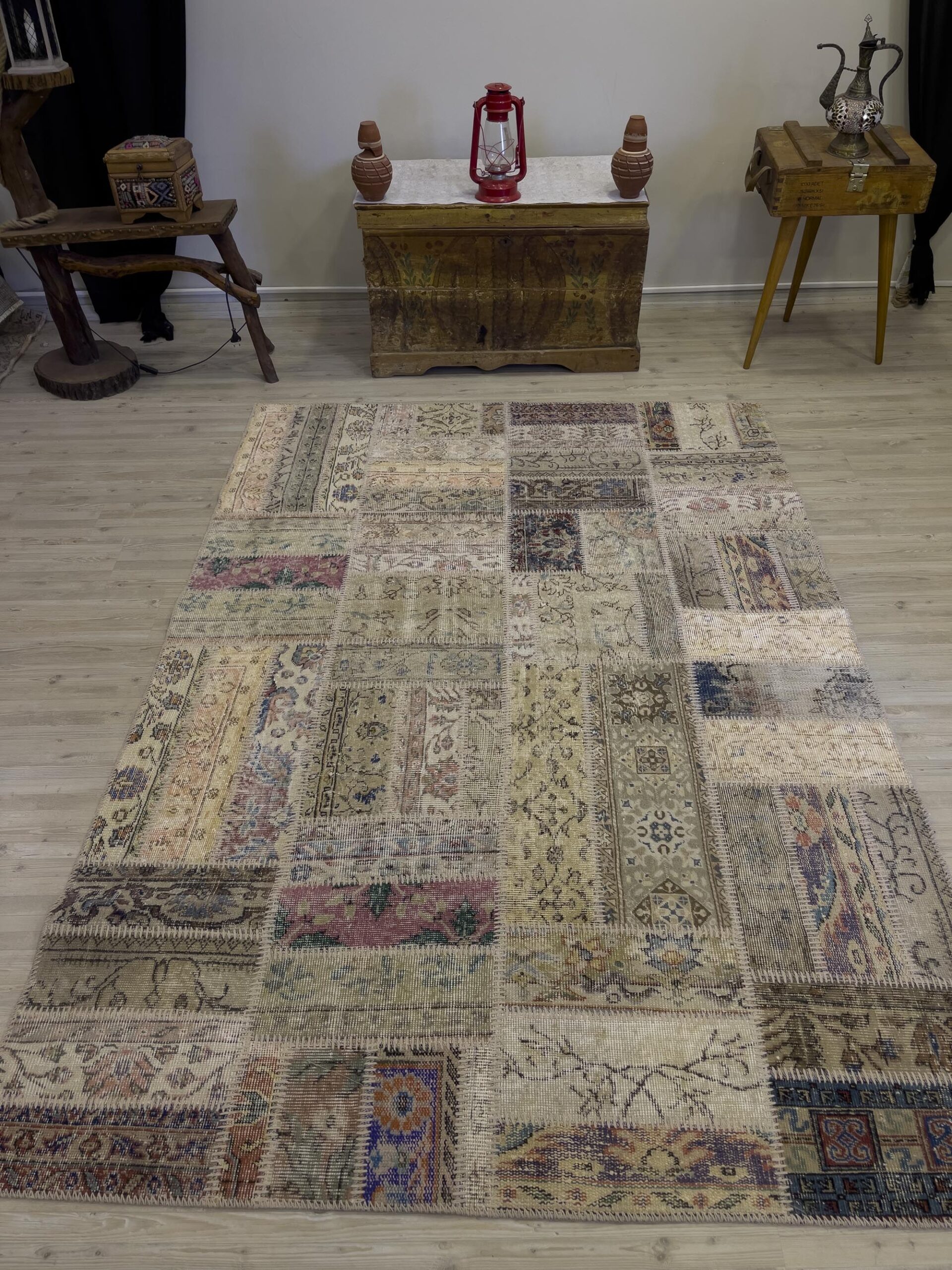 Handmade Patchwork Elegant Design Rug, vintage rug, Handmade, hand-knotted wool, cotton & silk, size 146 × 234 cm, from Manisa