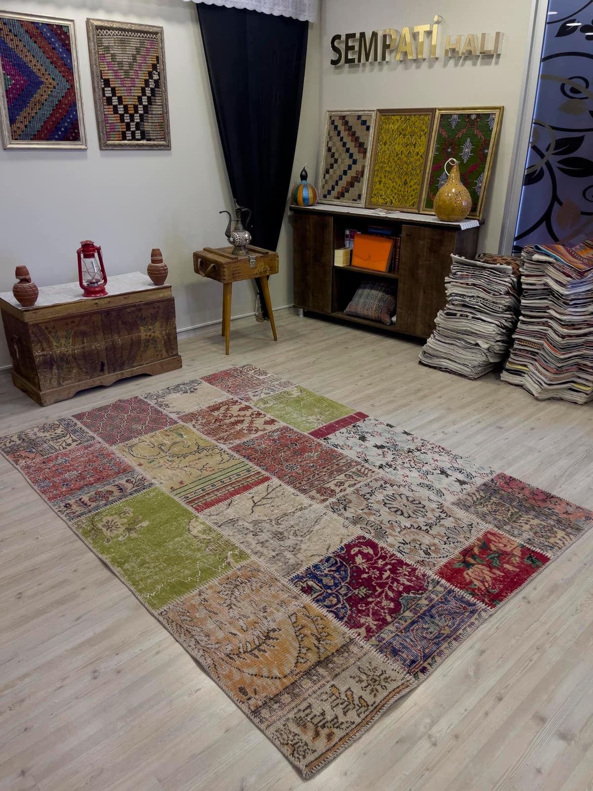 Unique Classic-Style Custom Patchwork Rug — detail view 4, handmade vintage rug