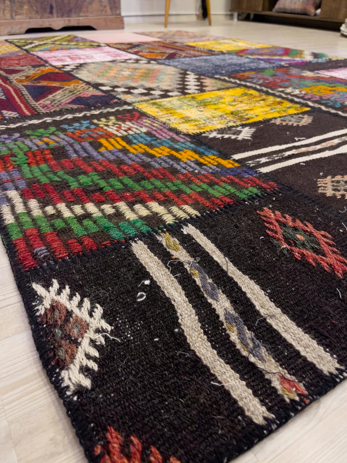 Handmade Patchwork Elegant Design Rug — detail view 4, handmade vintage rug