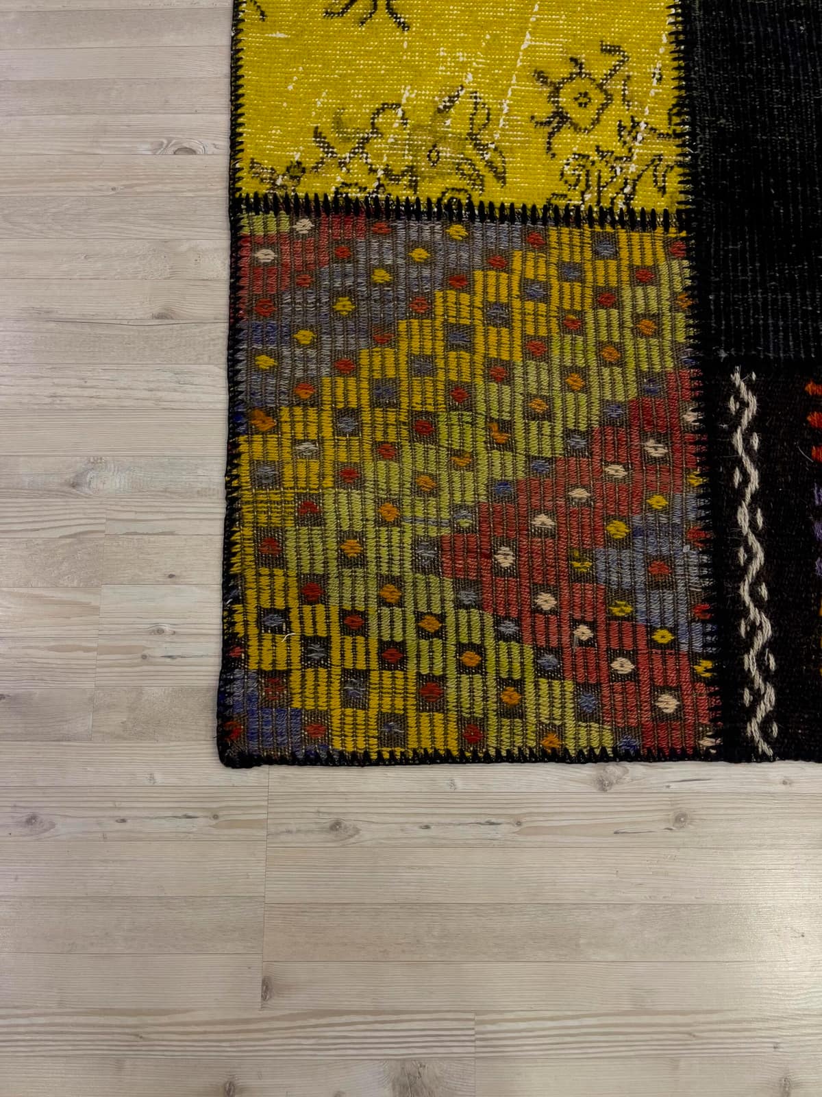 Unique Classic-Style Handmade Patchwork Rug — detail view 3, handmade vintage rug