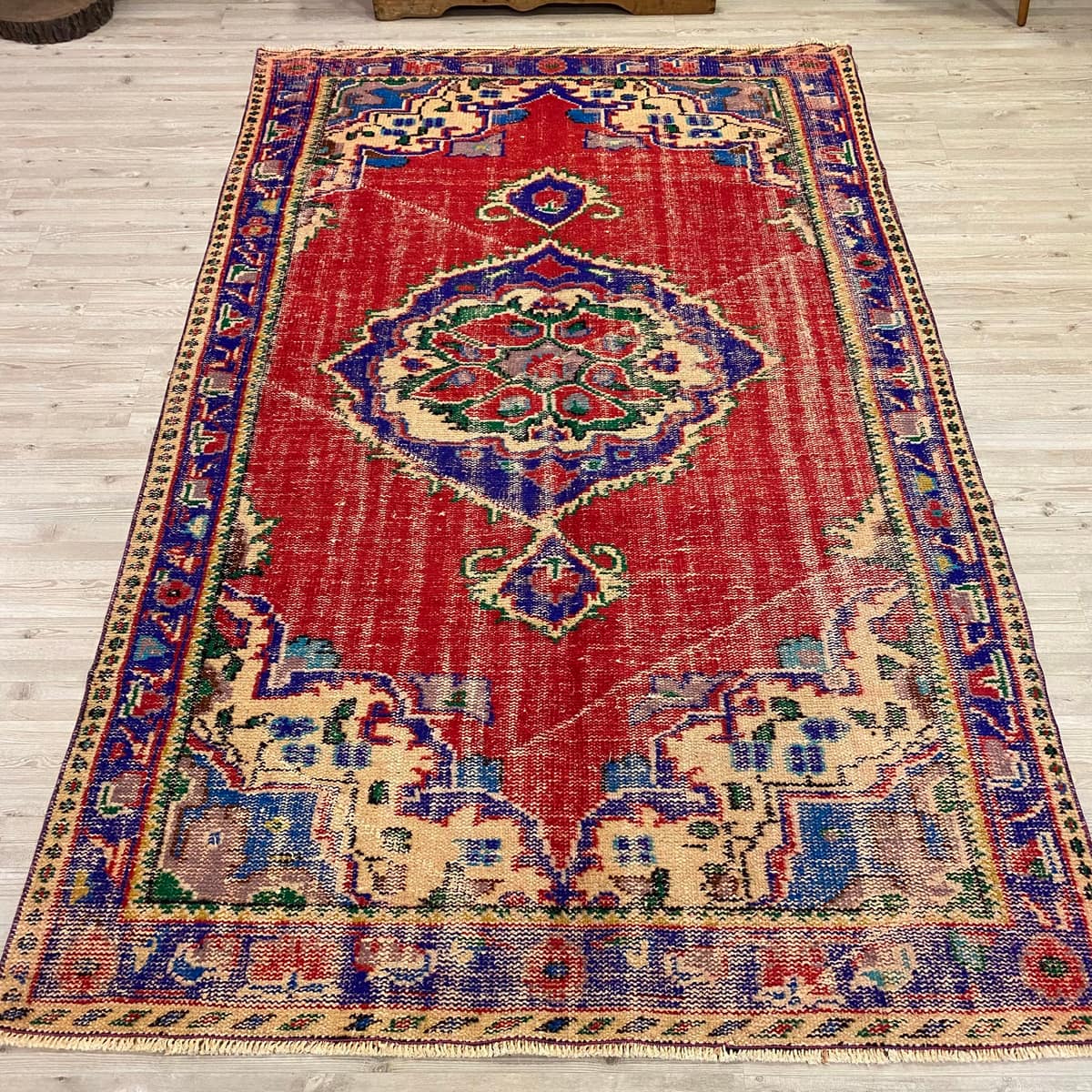 Handwoven Vintage Rug, vintage rug, Handmade, hand-knotted cotton, size 151 × 240 cm, from Van