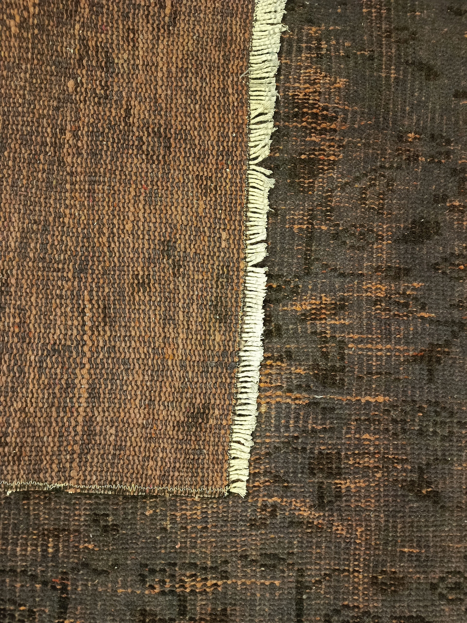 Vintage Wool Rug — detail view 4, handmade vintage rug