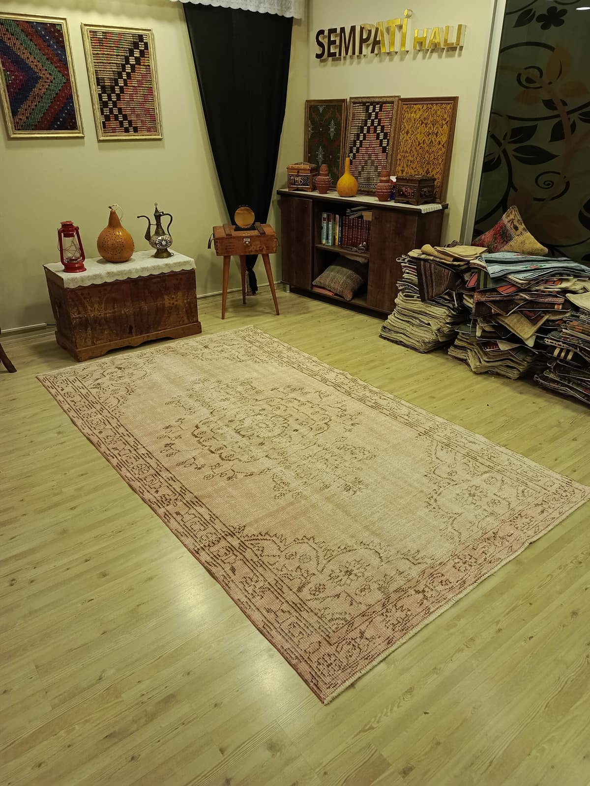 Handmade Vintage Rug, vintage rug, Handmade, hand-knotted cotton, size 153 × 270 cm, from Milas