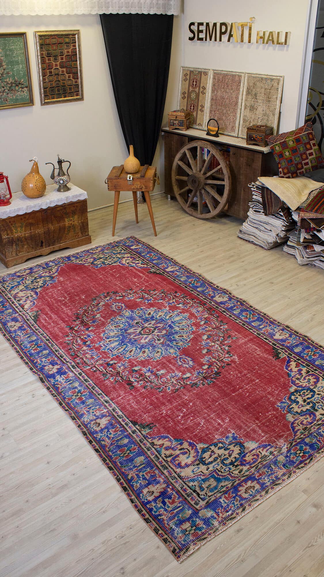 Anatolian-Patterned Distressed Rug, vintage rug, Handmade, hand-knotted wool, size 176 × 306 cm, from Van