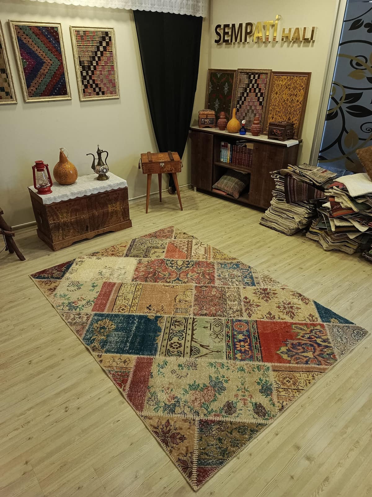 Handwoven Patchwork Rug with Fine Craftsmanship — detail view 4, handmade vintage rug
