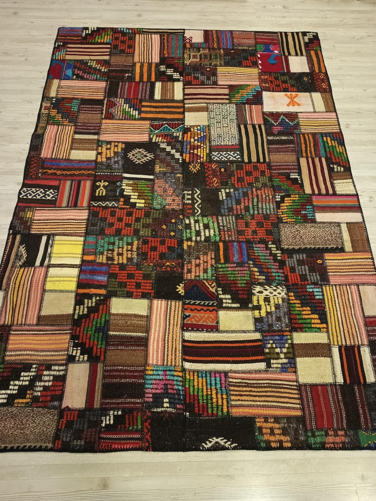 Traditional Handmade Patchwork Rug — detail view 5, handmade vintage rug