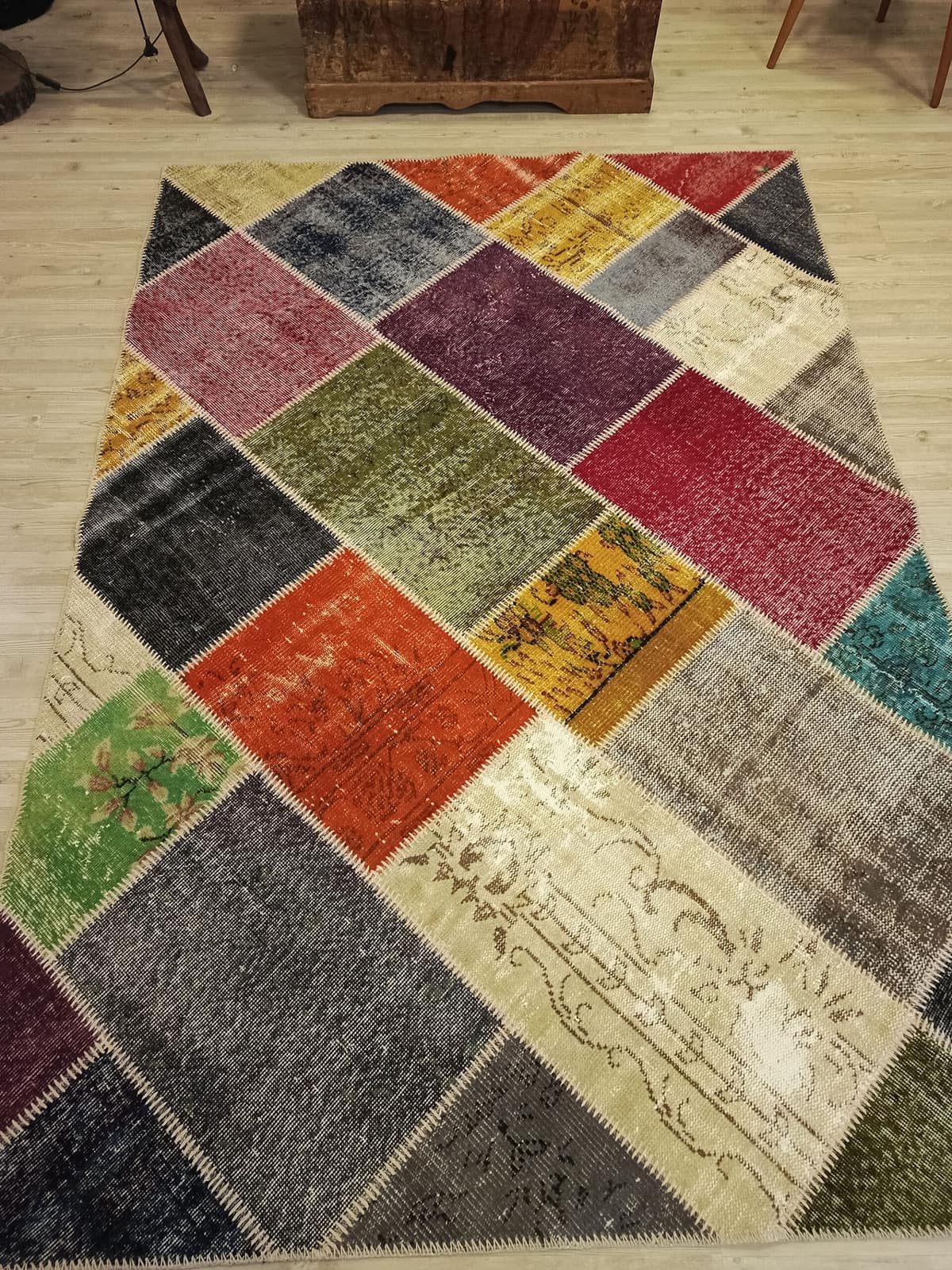 Vintage Hand-Woven Wool Patchwork Rug, vintage rug, Handmade, hand-knotted wool & cotton, size 160 × 230 cm, from Hereke