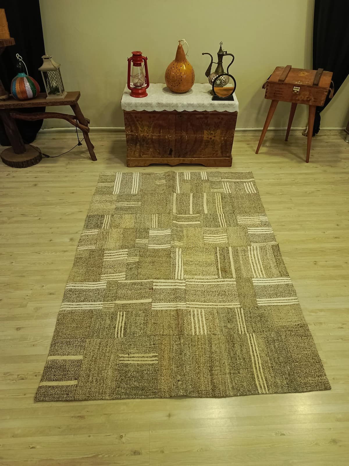 Century-Old Antique-Style Patchwork Rug, vintage rug, Handmade, hand-knotted wool & cotton, size 128 × 182 cm, from Konya
