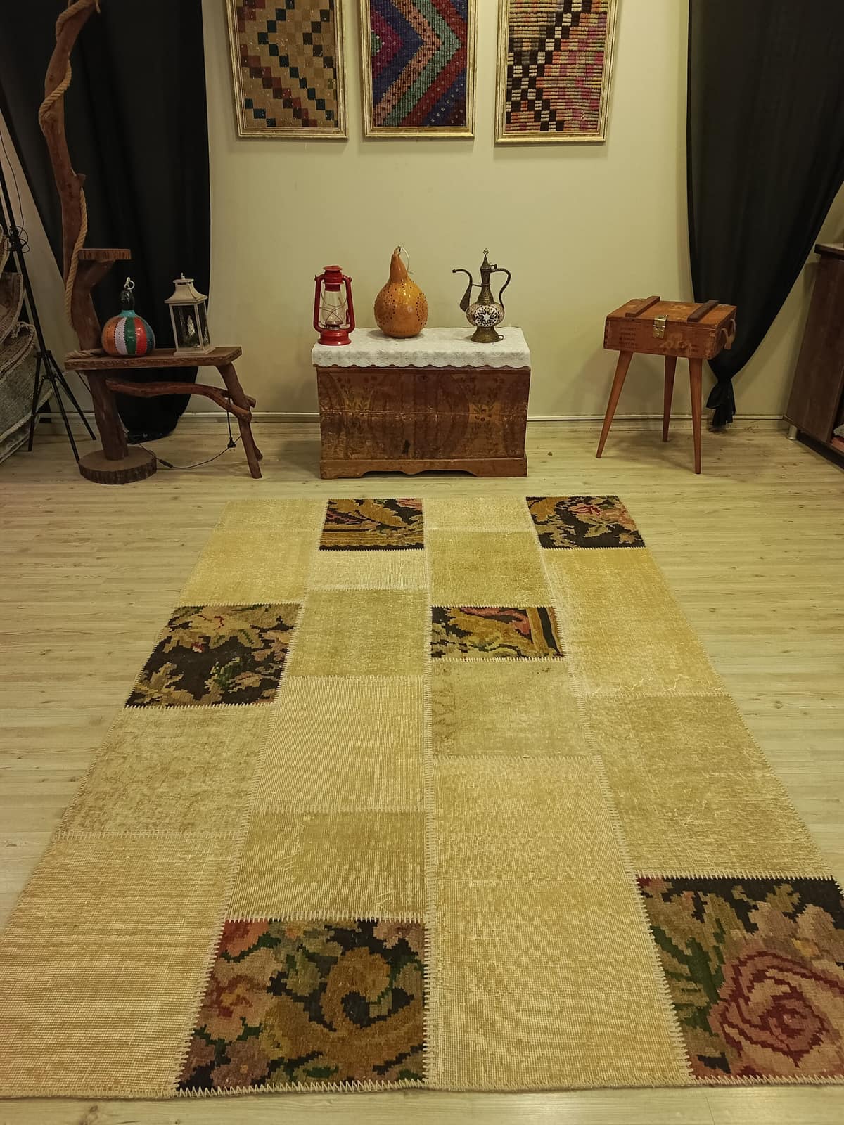 Anatolian-Patterned Distressed Patchwork Rug, vintage rug, Handmade, hand-knotted wool & silk, size 160 × 230 cm, from Oushak