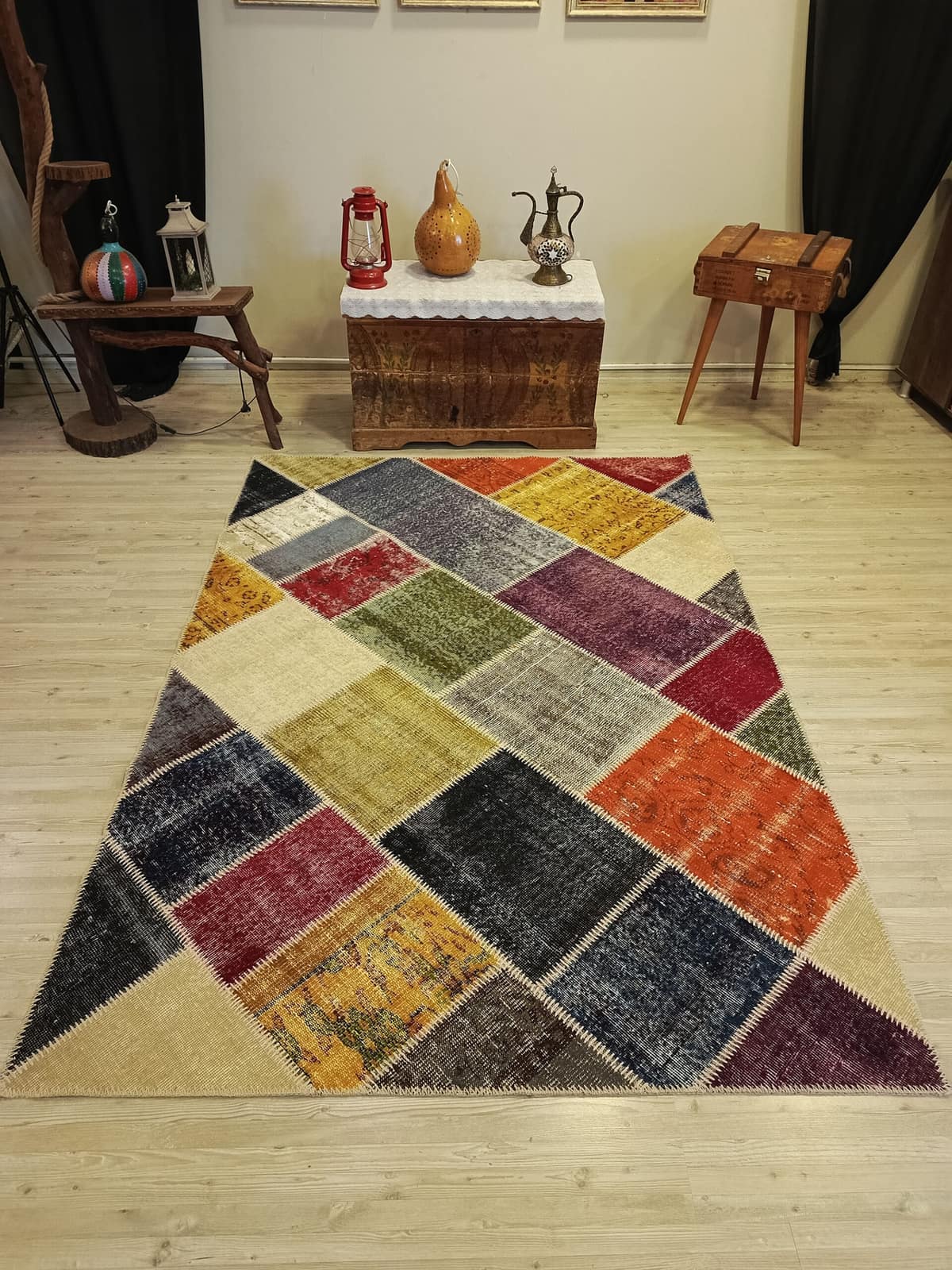 Handwoven Patchwork Rug, vintage rug, Handmade, hand-knotted wool, size 160 × 227 cm, from Van