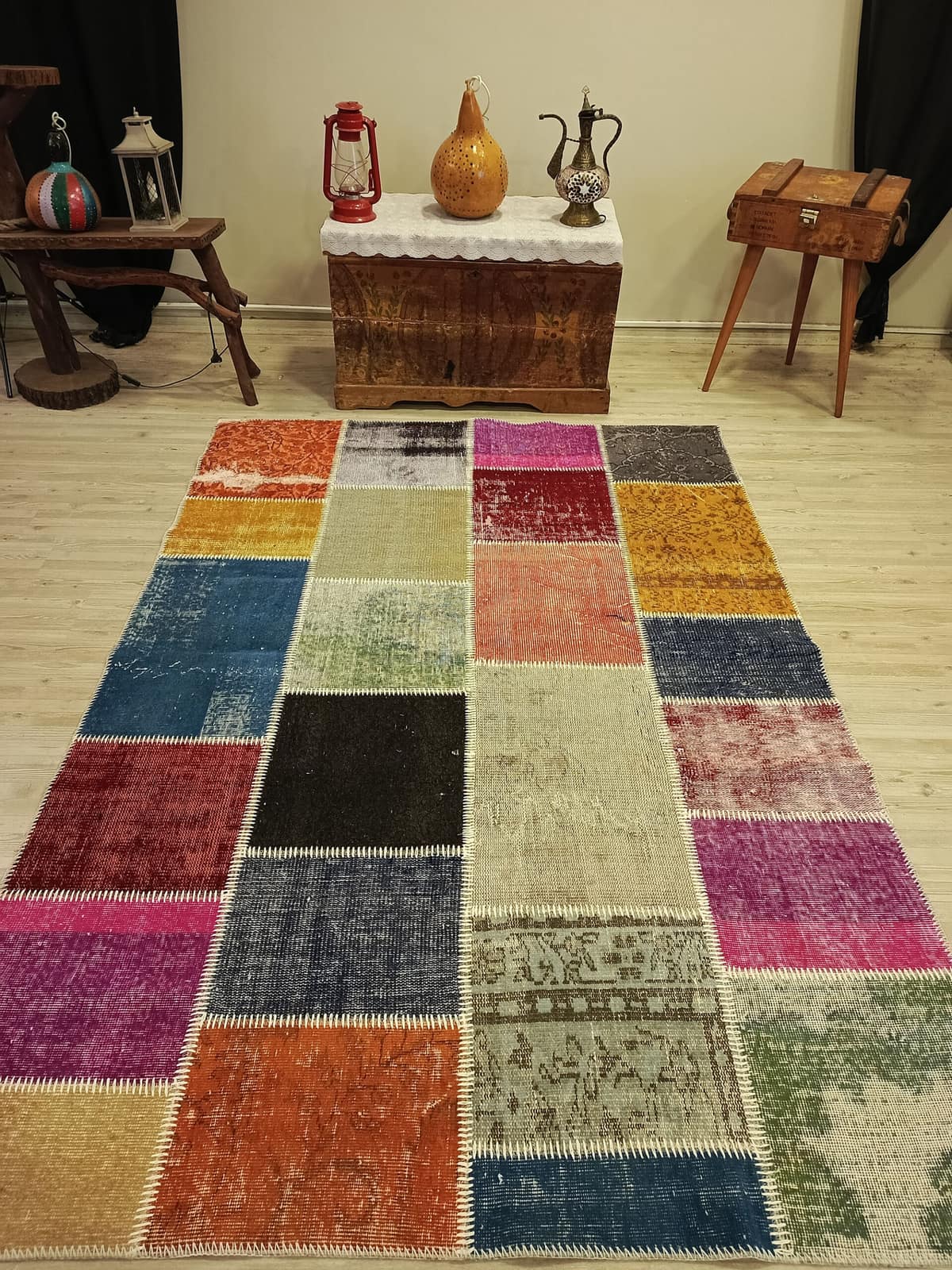 Wool-Woven Patchwork Rug, vintage rug, Handmade, hand-knotted wool, cotton & silk, size 160 × 230 cm, from Yahyalı