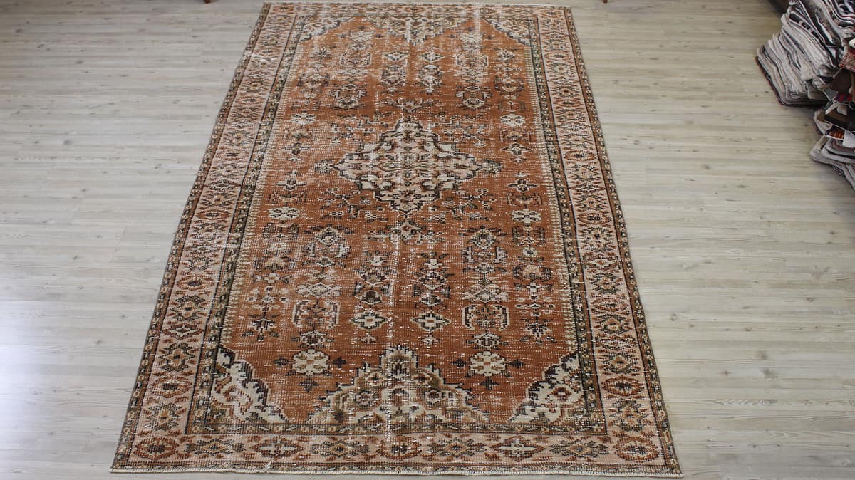 Distressed Handmade Wool Vintage Rug — detail view 3, handmade vintage rug