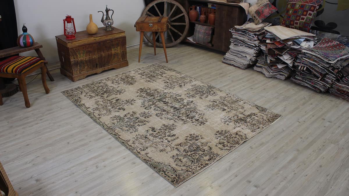 Distressed Vintage Handwoven Rug, vintage rug, Handmade, hand-knotted cotton, size 156 × 215 cm, from Van