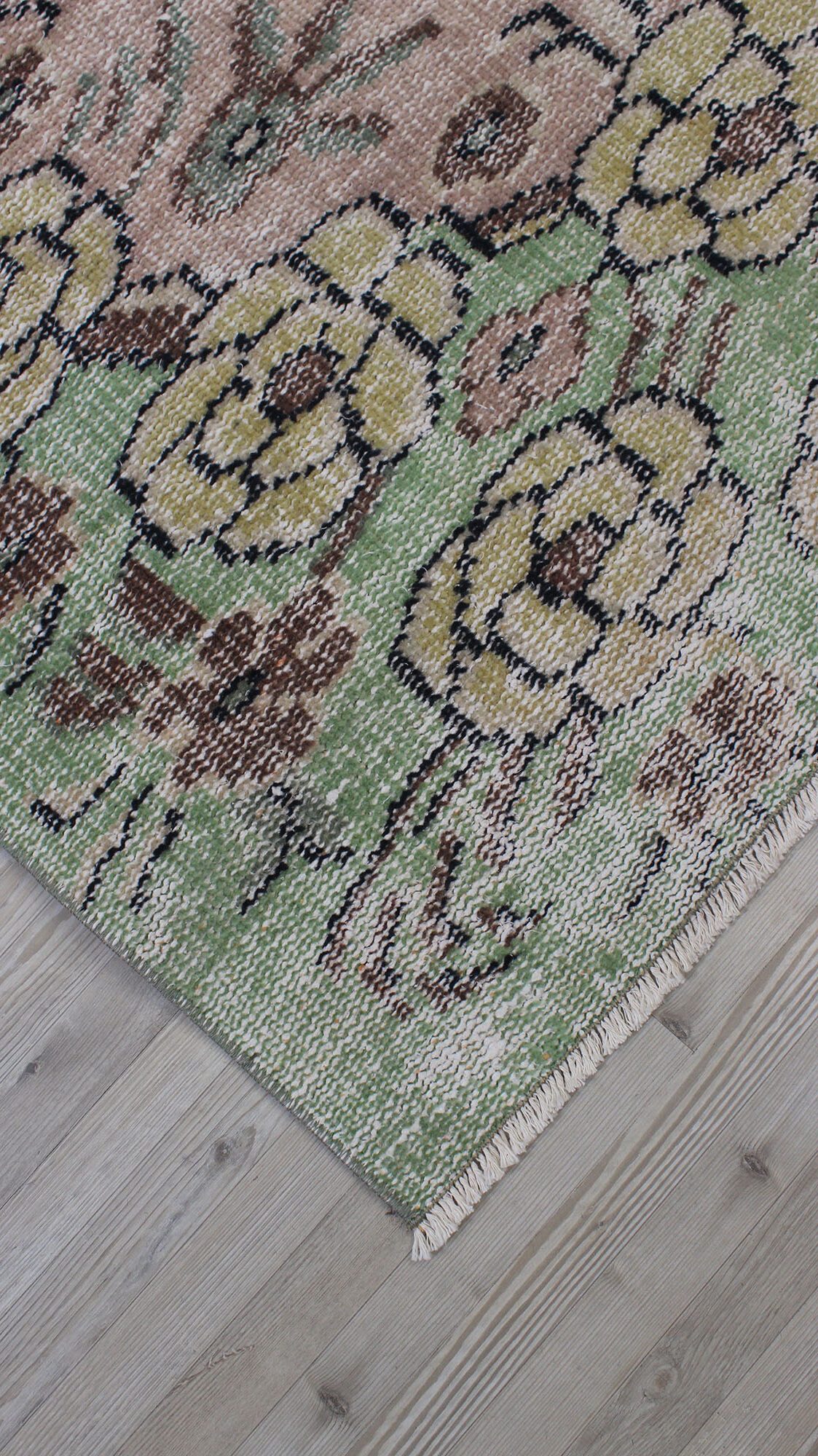 Distressed Vintage Rug — detail view 4, handmade vintage rug