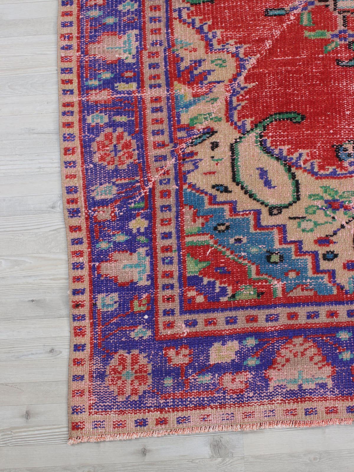 Vintage Handwoven Wool Rug — detail view 3, handmade vintage rug