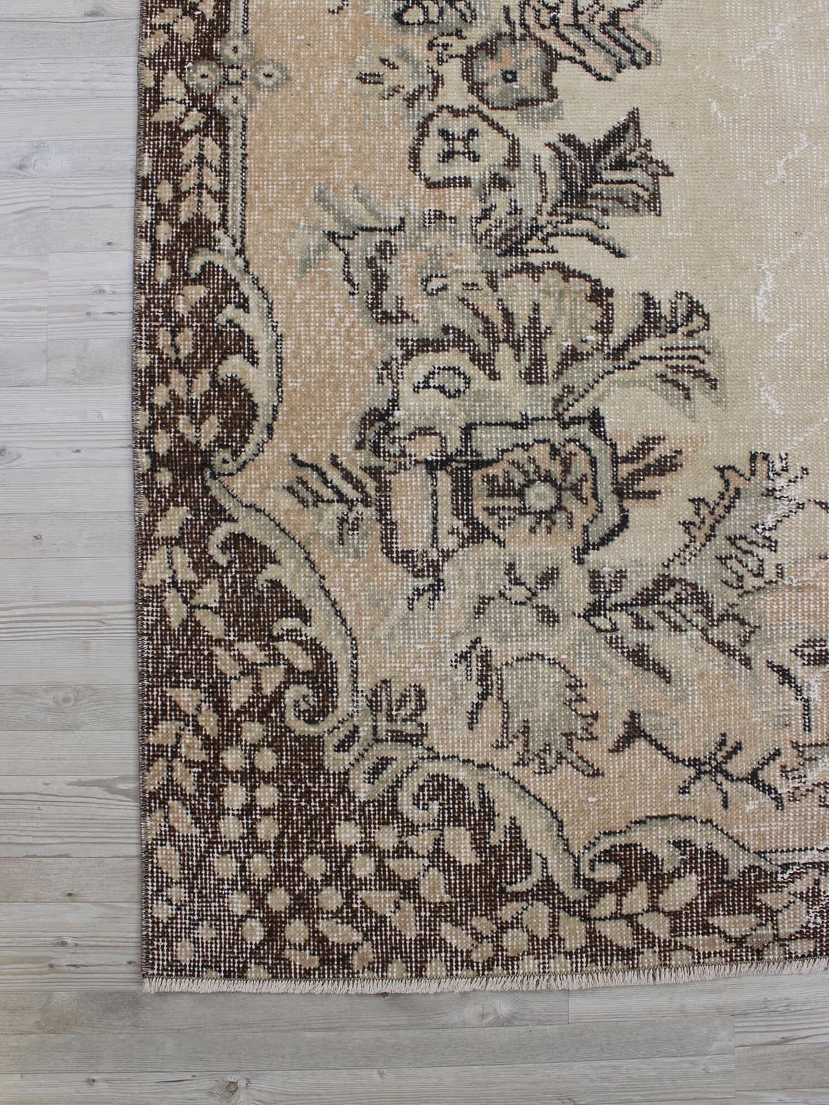 Vintage Handmade Wool Rug — detail view 4, handmade vintage rug