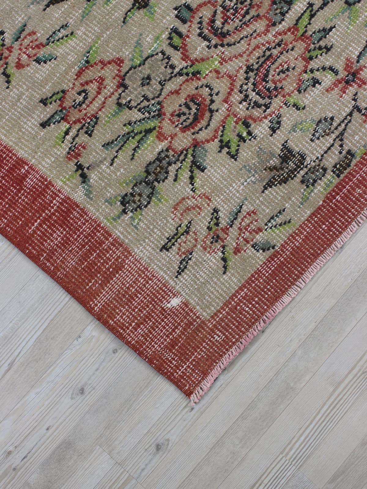 Vintage Wool Hand-Knotted Rug — detail view 5, handmade vintage rug