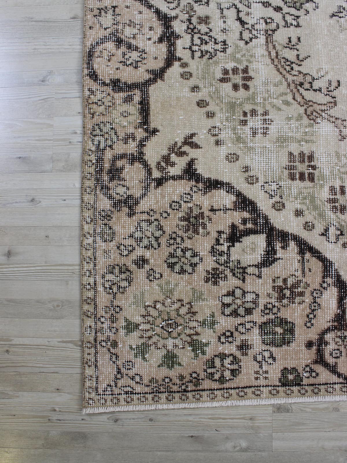 Vintage Handmade Wool Rug — detail view 5, handmade vintage rug