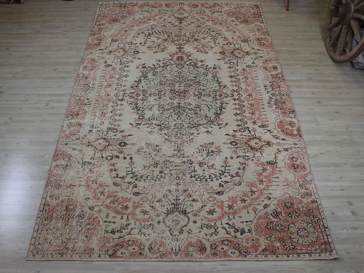 Vintage Distressed Wool Rug — detail view 3, handmade vintage rug