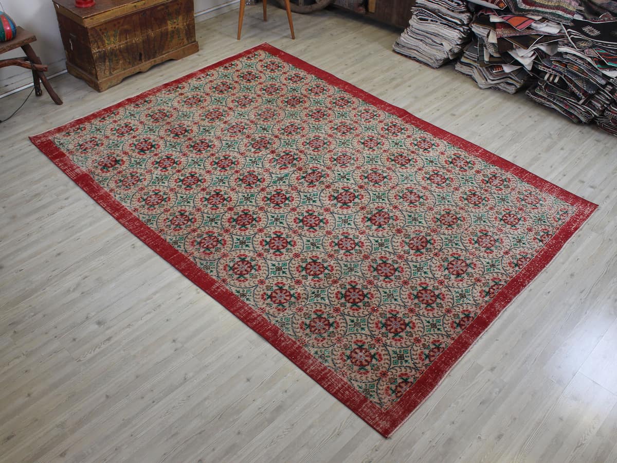 Handmade Vintage Wool Rug, vintage rug, Handmade, hand-knotted wool, cotton & silk, size 199 × 282 cm, from Yahyalı