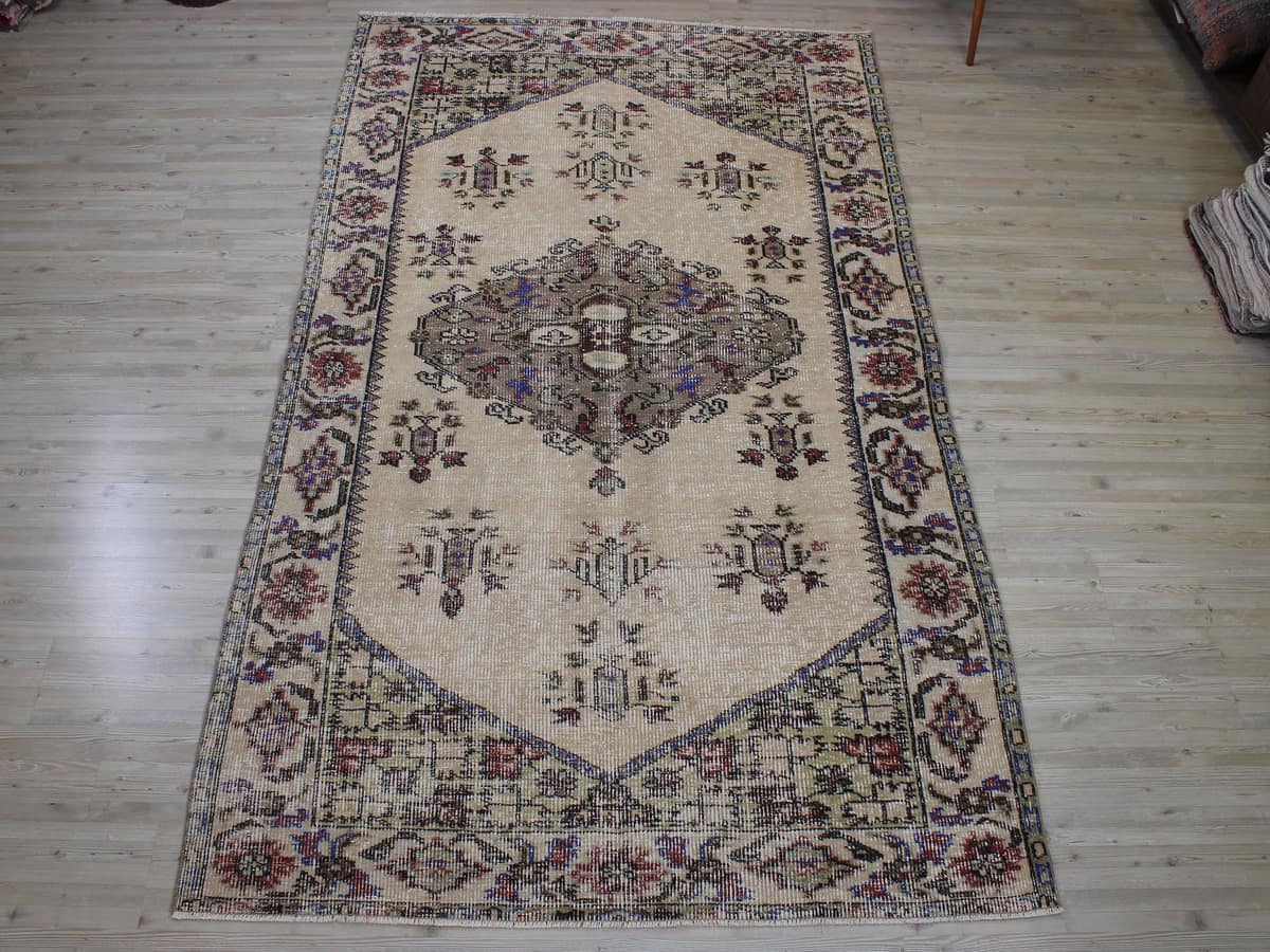 Handmade Wool Rug — detail view 3, handmade vintage rug