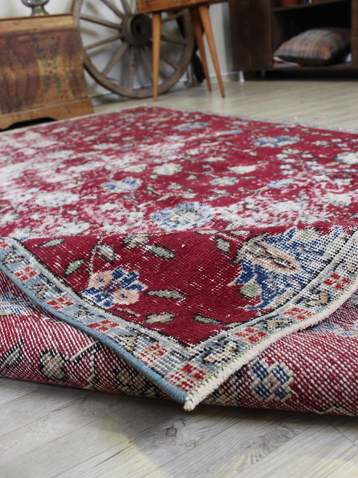 Vintage Hand-Woven Rug — detail view 4, handmade vintage rug
