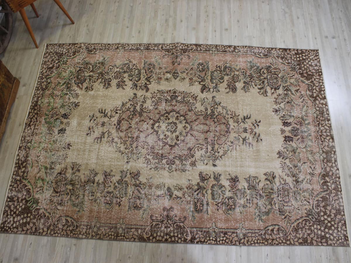Distressed Hand-Woven Wool Vintage Rug — detail view 2, handmade vintage rug