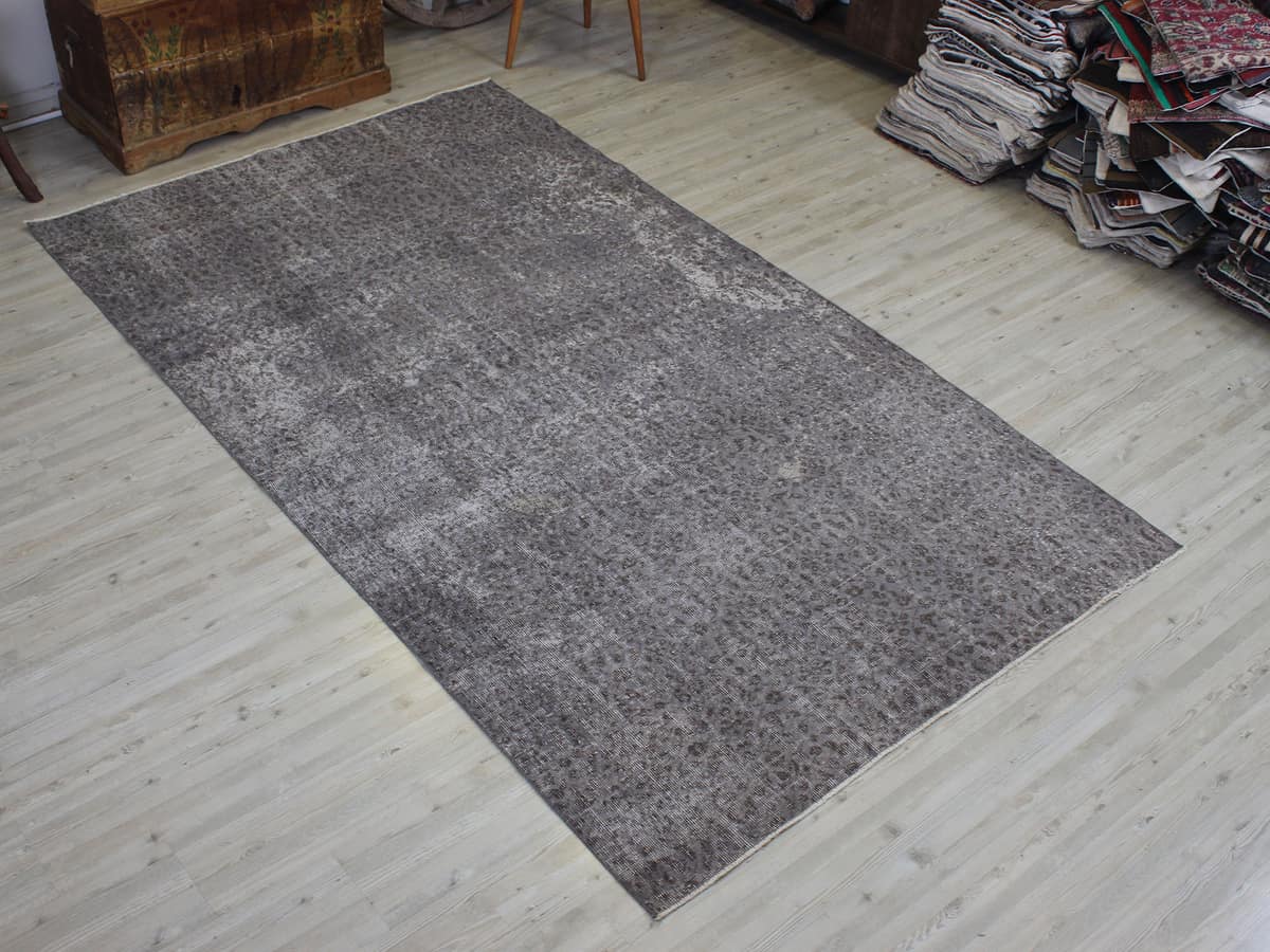 Distressed Handmade Vintage Rug, vintage rug, Handmade, hand-knotted silk, size 154 × 264 cm, from Yahyalı