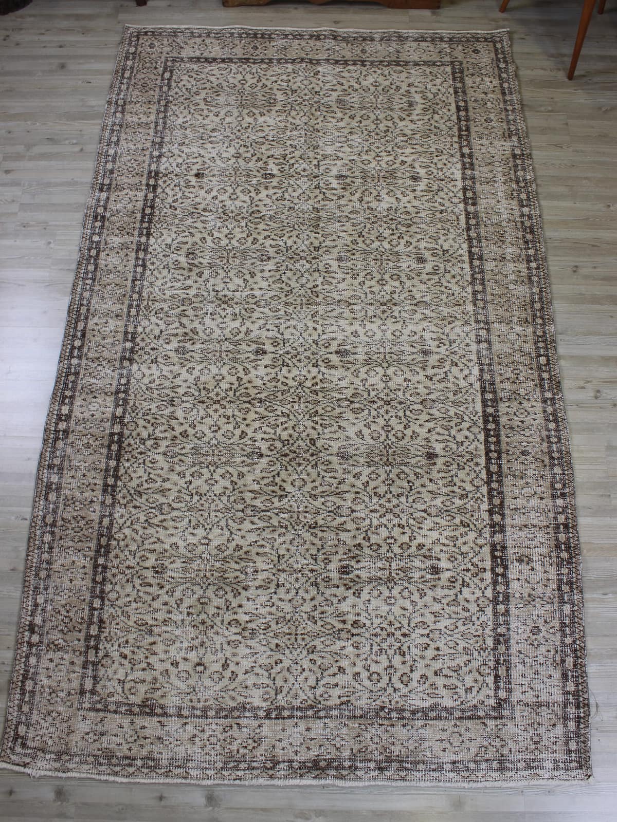 Distressed Wool Vintage Hand-Woven Rug — detail view 3, handmade vintage rug