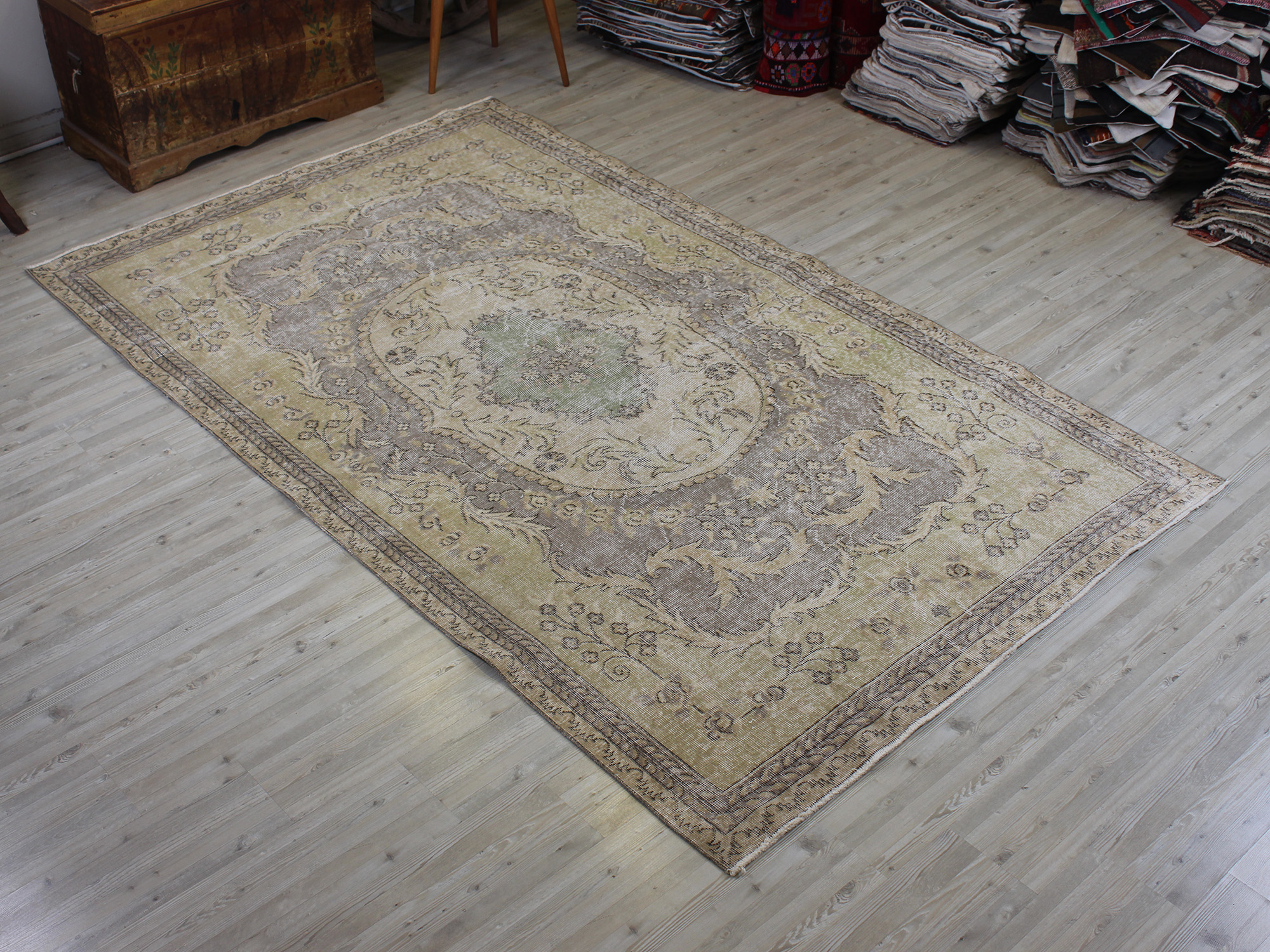 Distressed Wool Vintage Handmade Rug, vintage rug, Handmade, hand-knotted wool & cotton, size 160 × 266 cm, from Kars