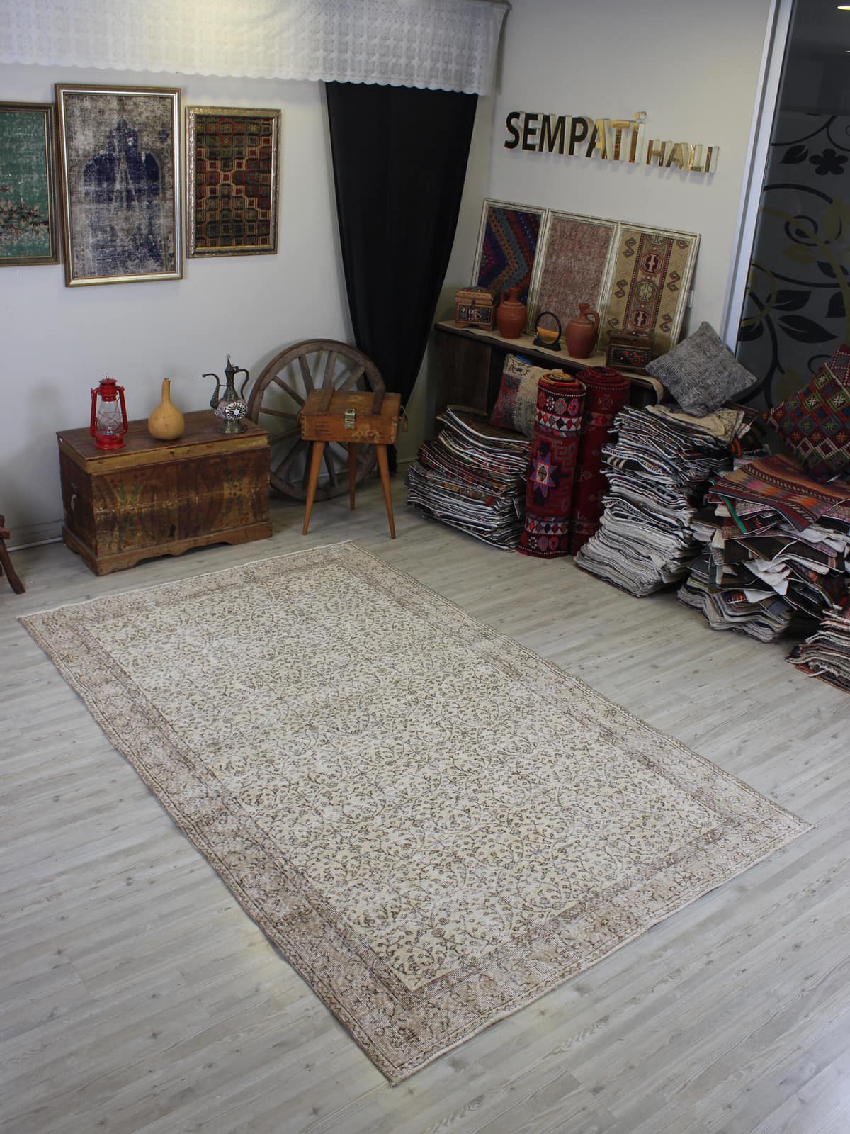 Vintage Handmade Wool Rug — detail view 2, handmade vintage rug
