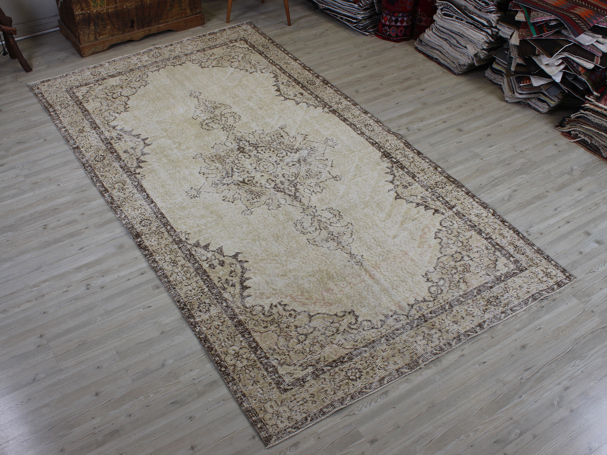 Vintage Handmade Rug, Distressed, vintage rug, Handmade, hand-knotted wool & silk, size 160 × 288 cm, from Bursa