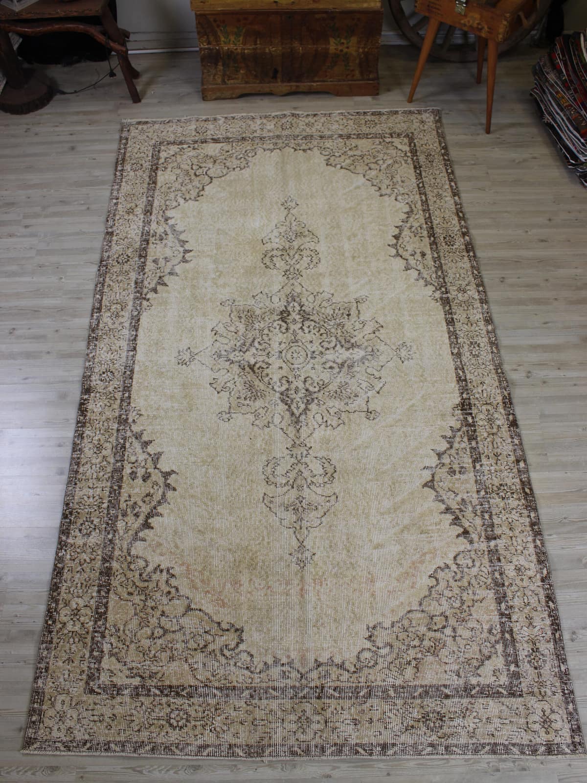 Vintage Handmade Rug, Distressed — detail view 5, handmade vintage rug