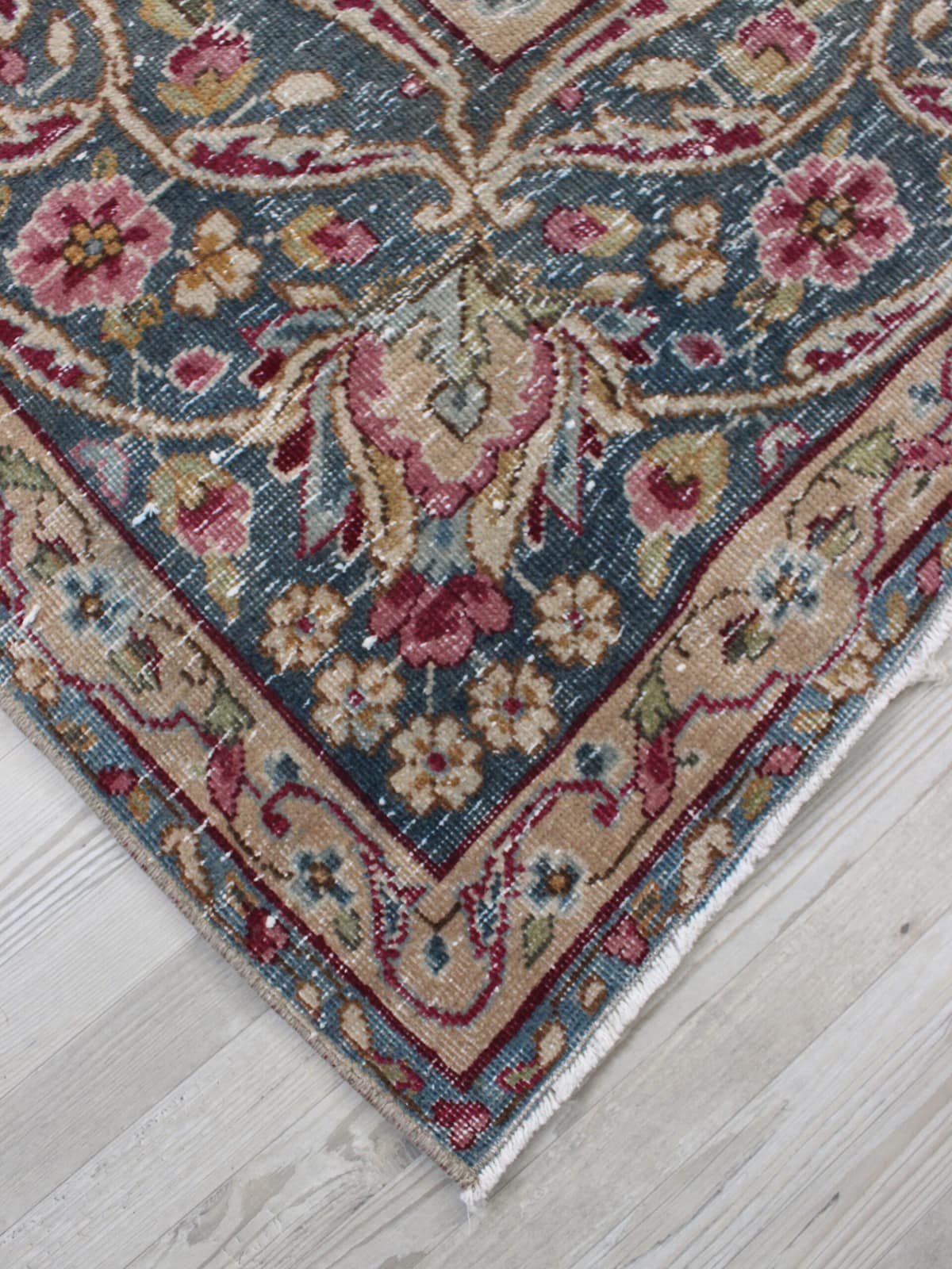 Distressed Wool Vintage Rug — detail view 3, handmade vintage rug